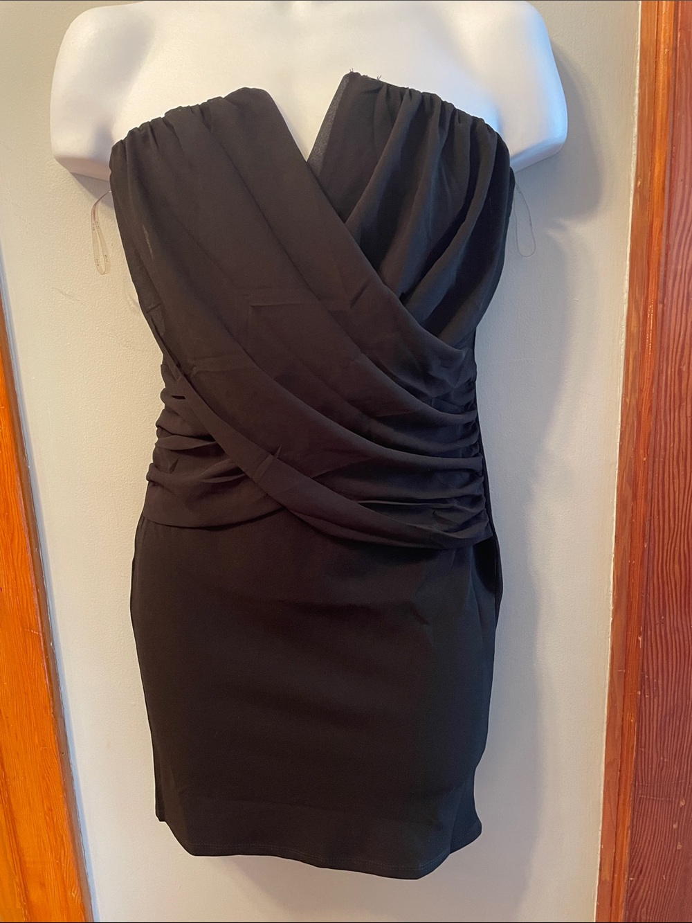IRIS Strapless Black Ruched Sleek Y2K Classic Coquette Sexy Urban Cocktail Dress